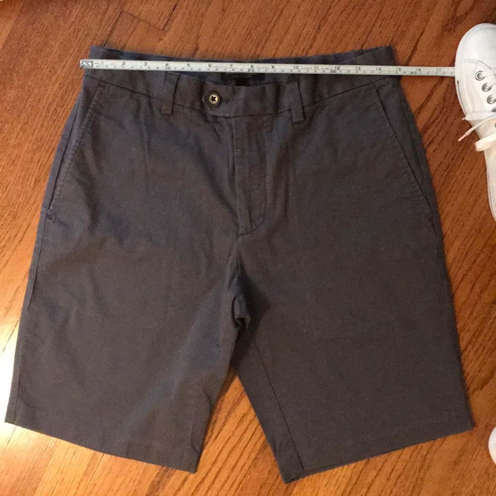 Shorts - Picture 2 of 4